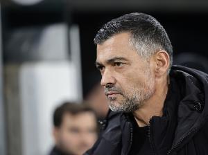 开云APP下载-孔塞桑：不关注我、阿莱格里或他人的未来，为何总问我阿莱格里？