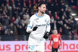 开云娱乐-队报：在更衣室爆发肢体冲突，拉比奥特和洛维均被马赛无限期停训