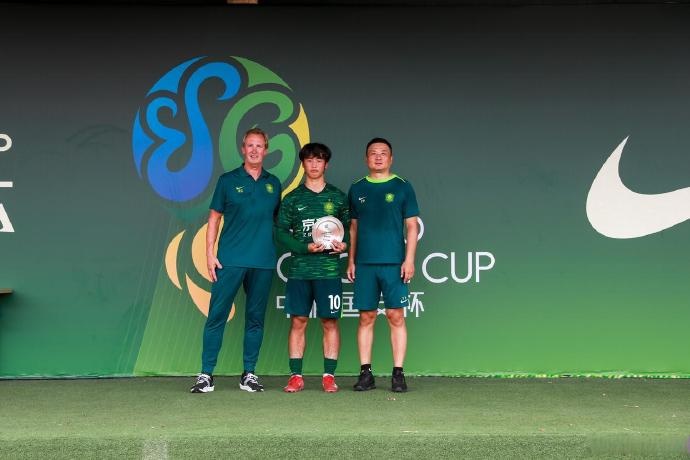 开云体育-国安新星陈康悦凭出色表现赢得久尔杰维奇青睐，成功入选U18国家队