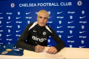 kaiyun sports-斯科尔斯：加纳乔不会破坏蓝军队内氛围，虽然我希望他能！