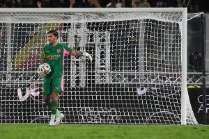 开云娱乐-埃德森效力曼城8年斩获6座英超冠军，随队共计拿到18座奖杯