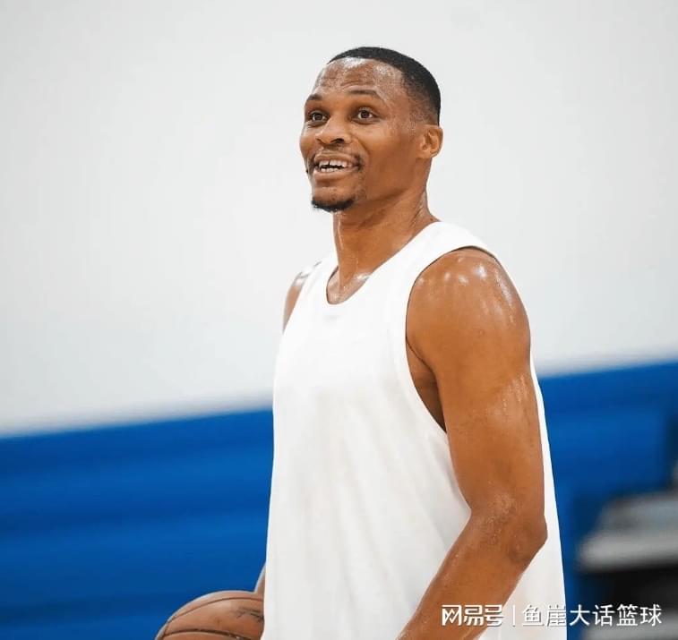 开云娱乐-美媒晒2000年至今后卫篮板：威少第一，哈登排第三，库里成功上榜